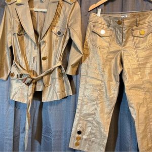 Cache gold 90’s 2000 vintage .